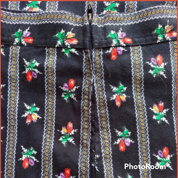 SOLD Vtg 70s prairie ruffle maxi skirt - Picture 9 of 11